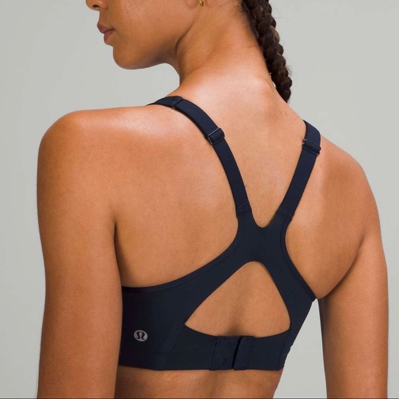 Lululemon All Powered Up Bra - NWT - Picture 2 of 7